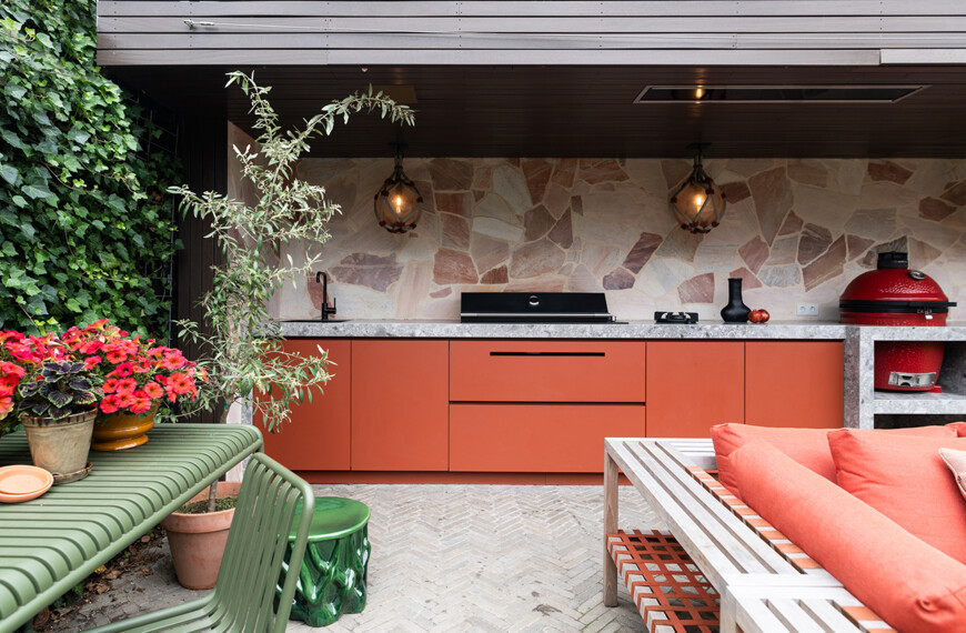 outdoor kitchen in red-pink color